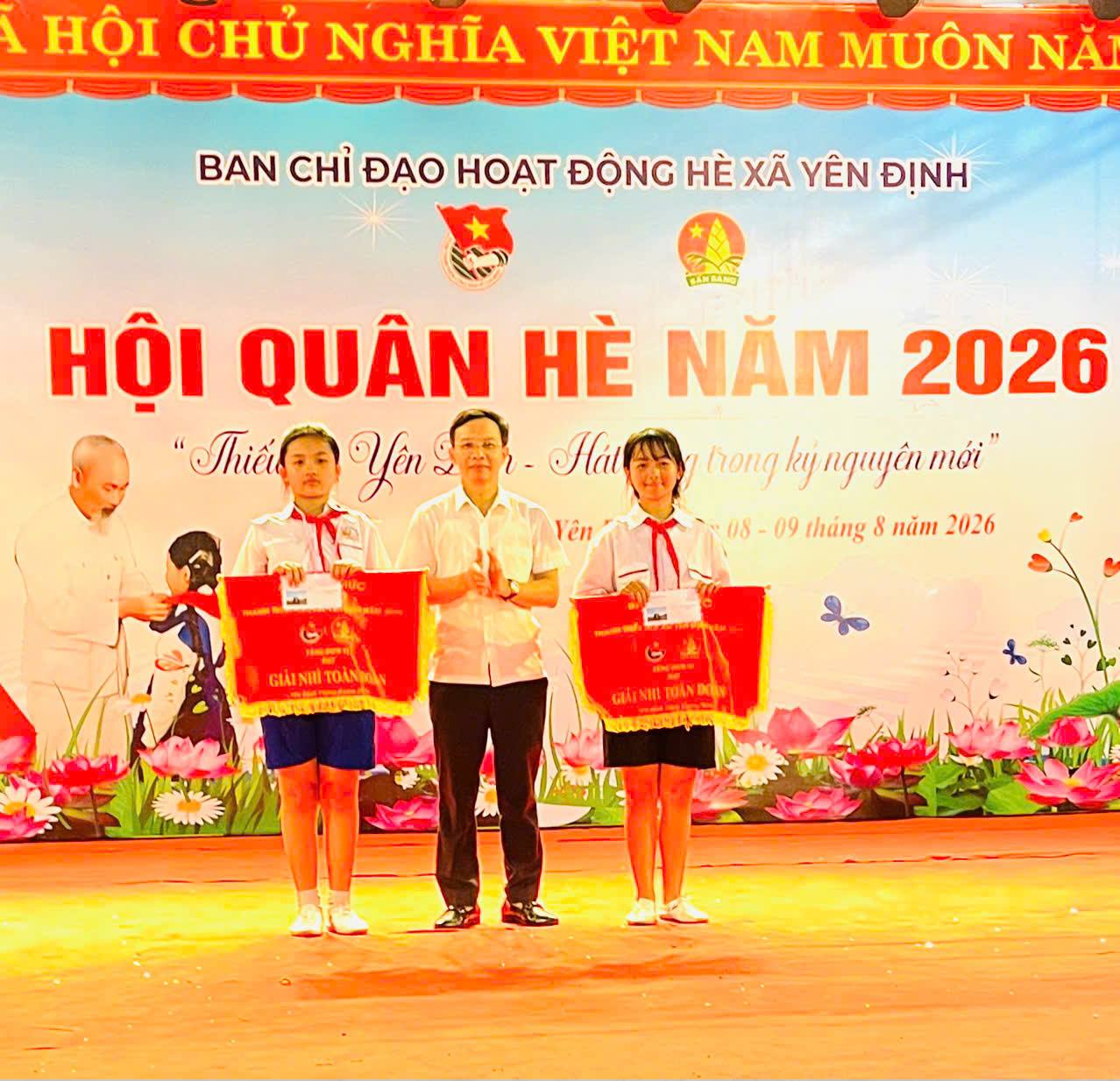Anh-tin-bai